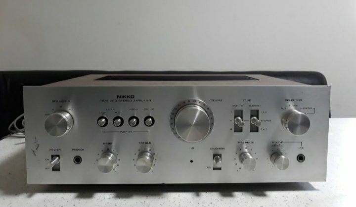 Amplificator Nikko TRM-750