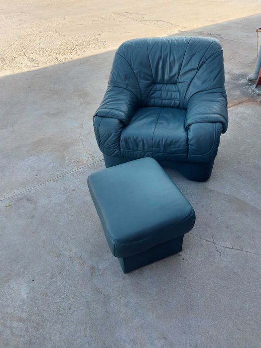 Кожени дивани и фотьойли