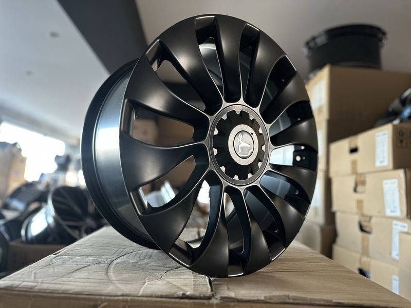 19цола Tesla 5x114.3 Тесла 4бр