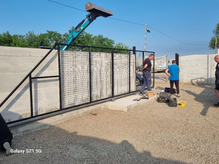 Vând teren varianta Nord 1000m2 trei rate