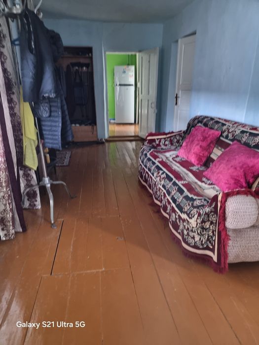 Продаю коммерческое здание,плюс частный дом 7 комнат в городе Сырдарья