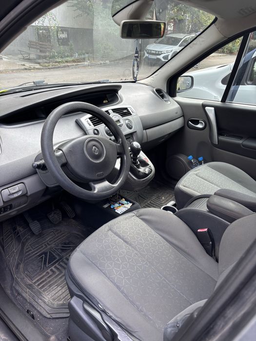 Renault Grand Scenic (Дълга база) Бензин/Газ