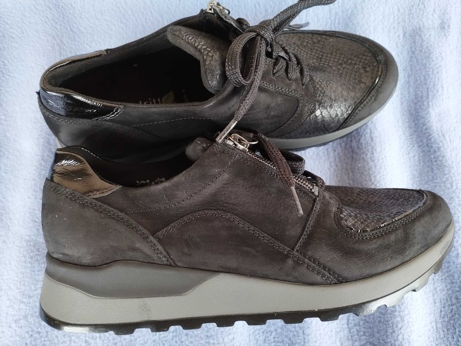 Clarks и Waldlaufer номер 39-отлични.