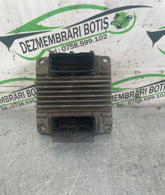 Calculator motor ECU 12212819 Opel Astra G