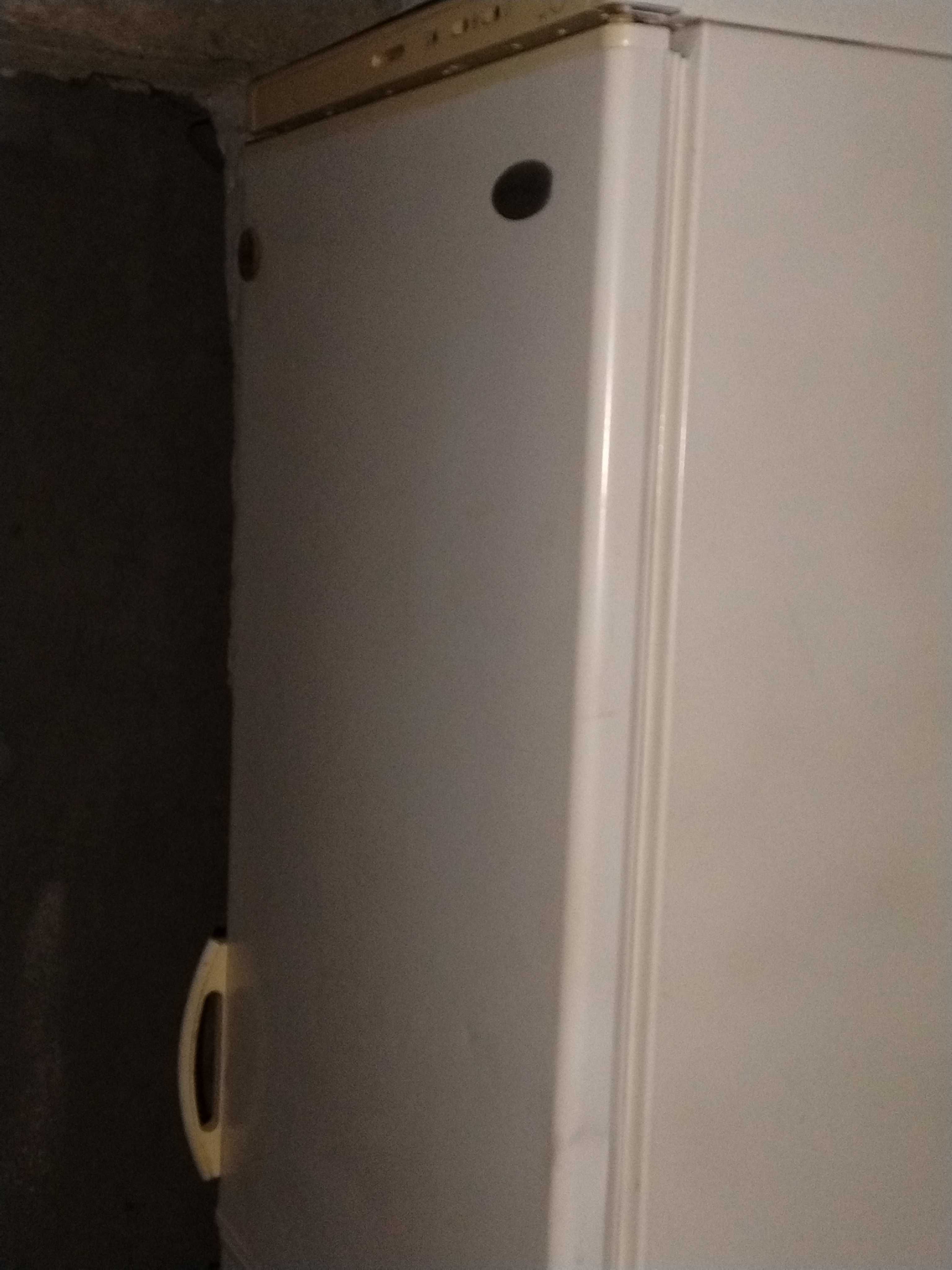 Хладилник с фризер Gorenje