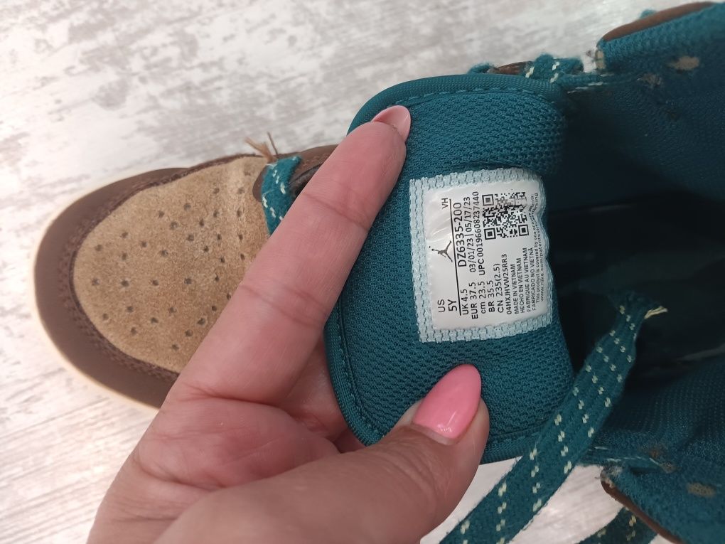 Маратонки NIKE  JORDAN