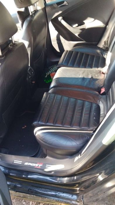 Vând passat b6 an 2008