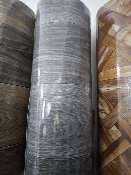 Linoleuu lung20m, 2m lat, gros 1,2mm, Livram u verificare colet