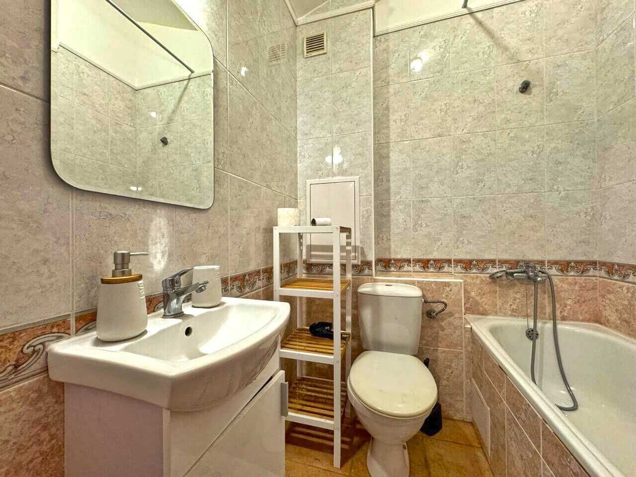 Продава се Двустаен апартамент в к.к. Слънчев бряг - 52 кв.м за 1058 €/кв.м - Снимка #7