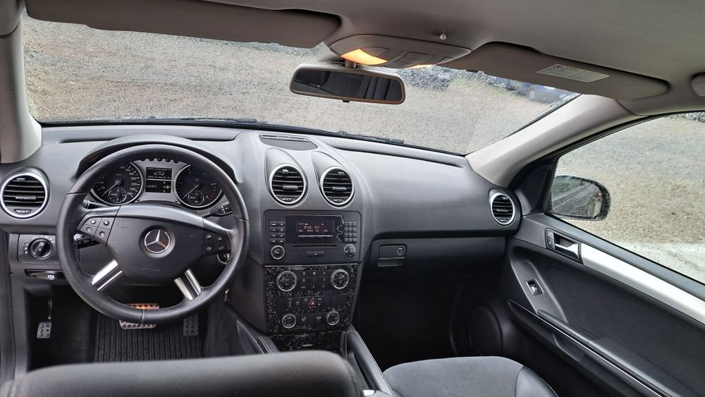 Mercedes ML 280 2008 vând/schimb cu moto touring