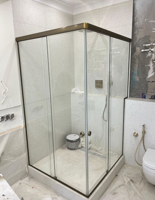 Душевые перегородки, офисные на заказ, фартуки, зеркала, панно, стекло