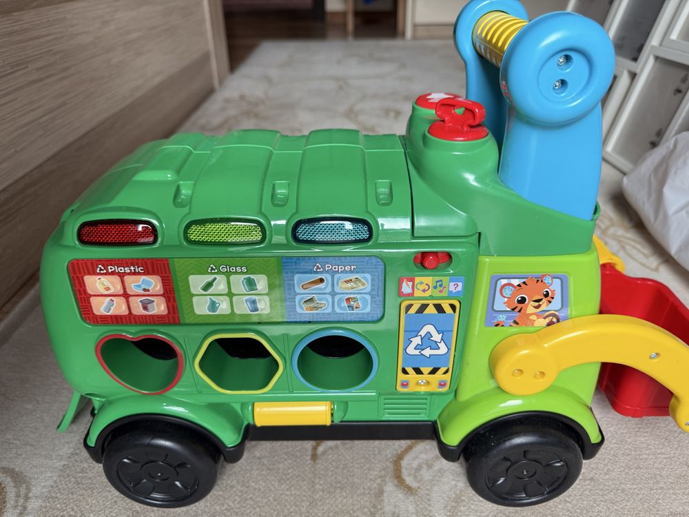 Играчка Vtech интерактивен камион за рециклиране