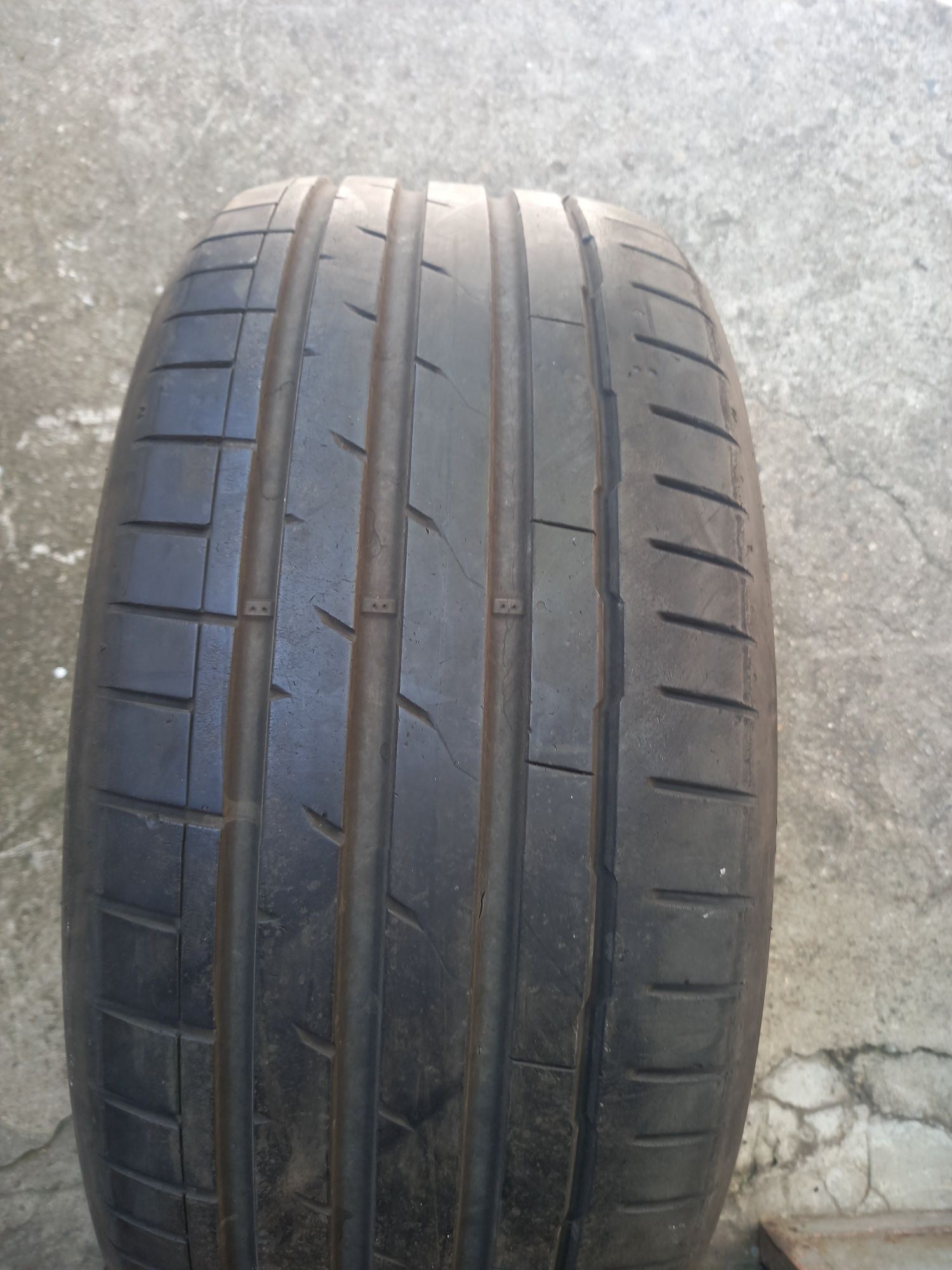 255 45 19 Hankook 4бр