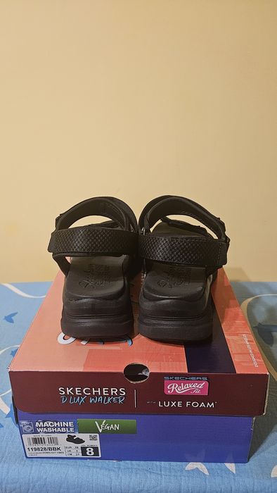 Sandale negre Skechers