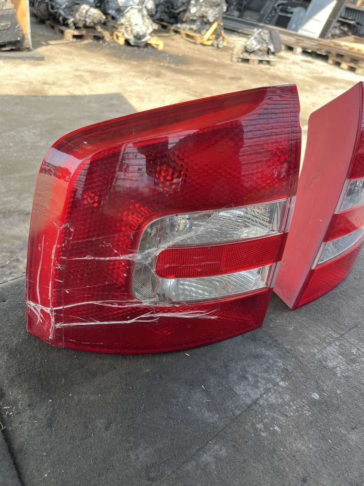 Десен Ляв Стоп Skoda Octavia  Шкода Октавия Комби 2009г