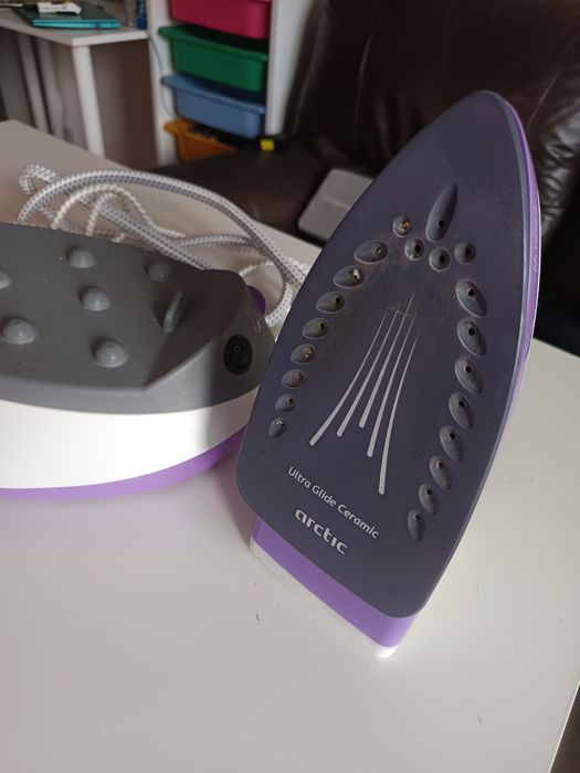 Statie calcat Artic 2200w