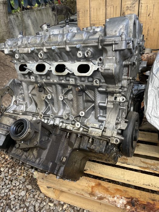 Двигател за части N63B44 от BMW 750