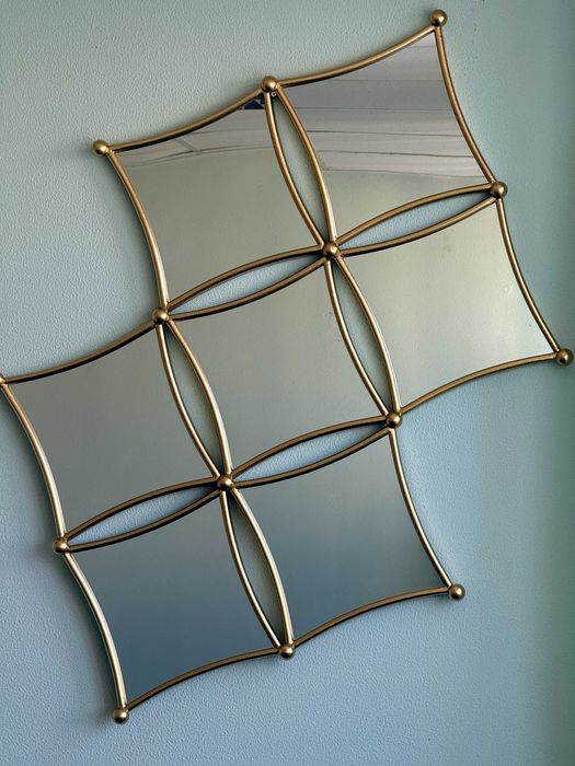 Oglindă de perete metalică cu cluster stelar