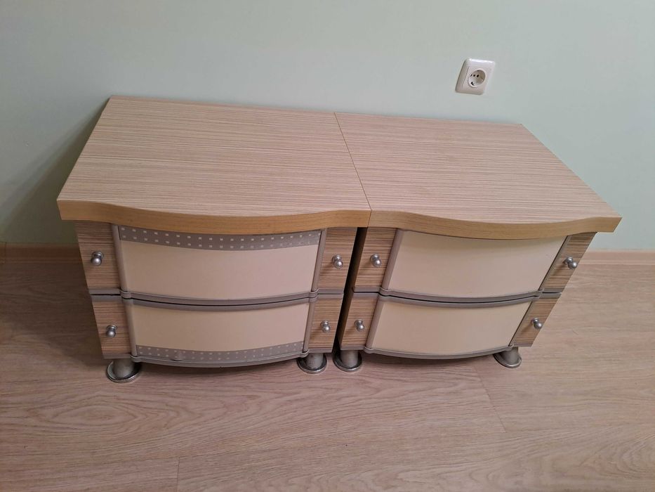 Нощни шкафчета с 2 чекмеджета