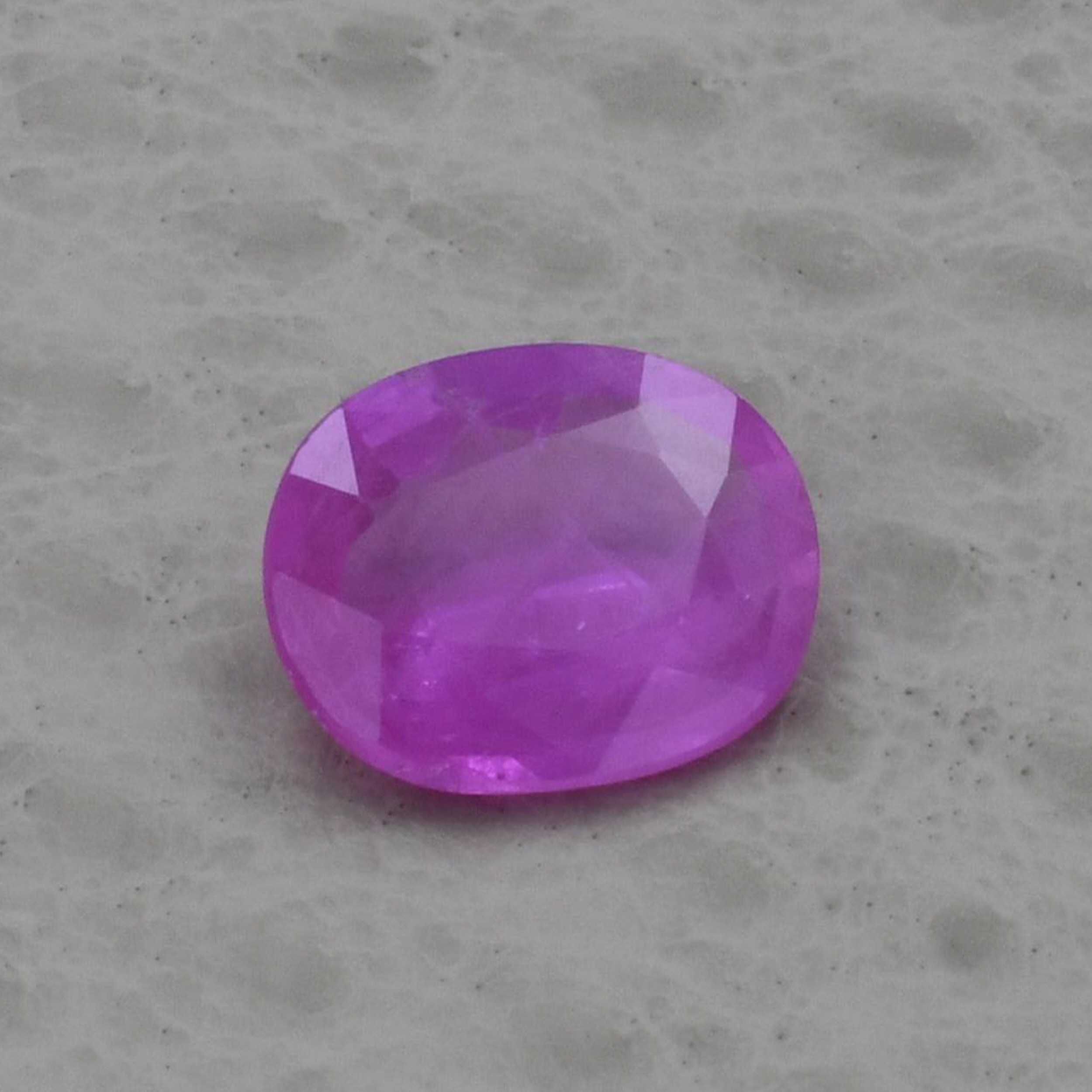 Safire roz-purpuriu 1,08-2,53ct., ovale(8983,9504,9505,9509,9511)