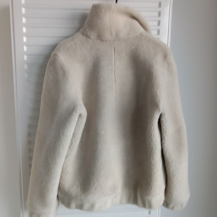 Haină blana miel Vesa Arad, Noua