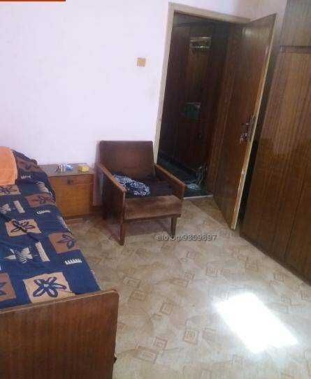 Стая от двустаен апартамент, гр. Велико Търново, до бул. България