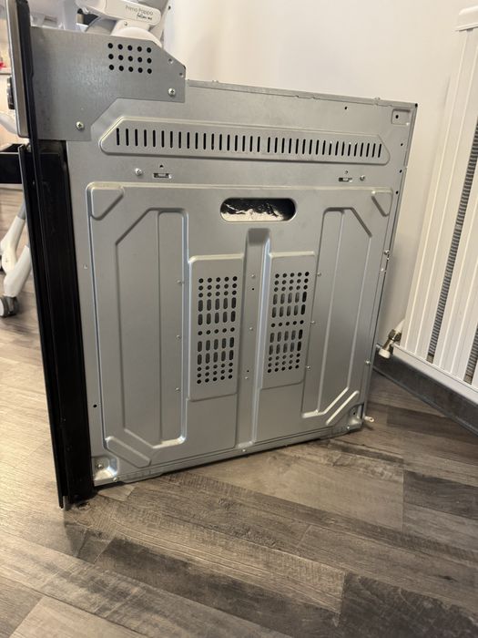 Фурна за вграждане Gorenje