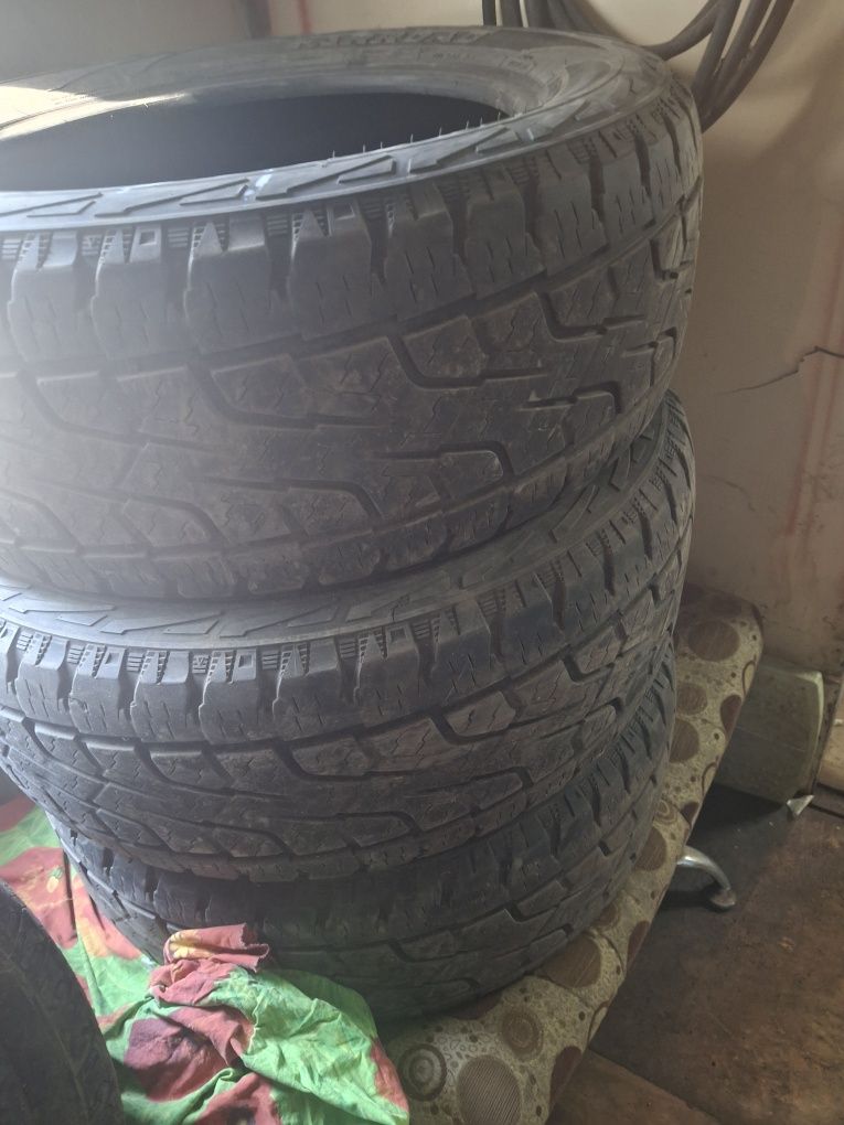Продам резину р18