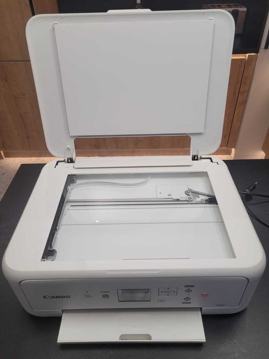 Цветен копир и принтер Canon TS5151. Без мастилени касети, WiFi