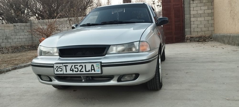 Нексия 1 мотор ходовой коробка отличная