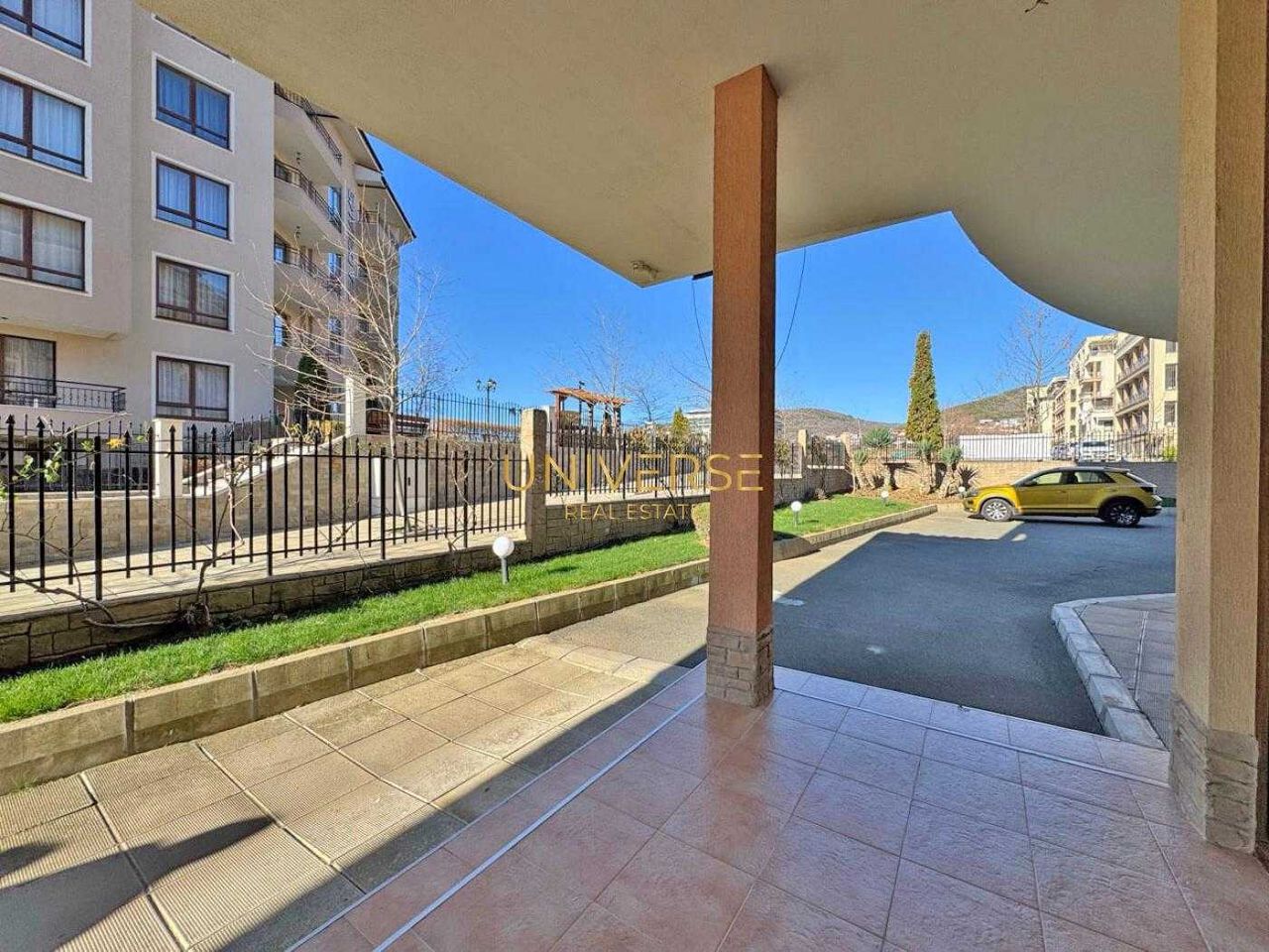 Продава се Двустаен апартамент в Свети Влас - 48 кв.м за 1469 €/кв.м - Снимка #11