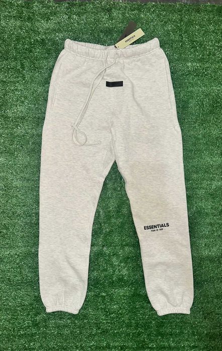 Fear of God Essentials Pants – Grey