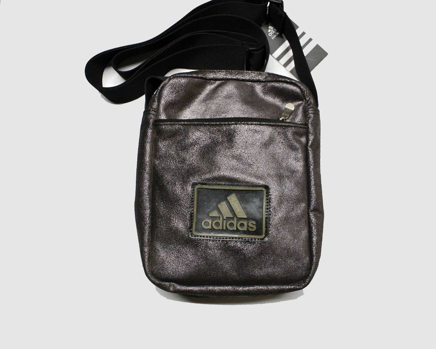 Adidas чанта оригинална