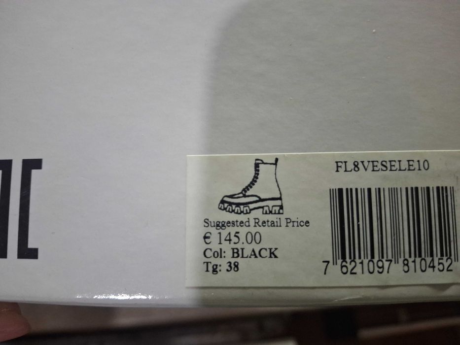 Дамски боти Guess