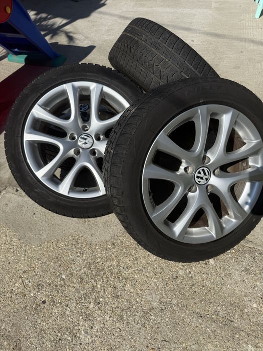 Jante originalale vw passat 225/50 R17,cauciucuri Hifly M+S 80%