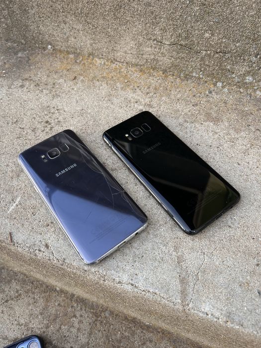 два броя Samsung Galaxy S8 Галакси с8 galaxy s4 iphone se