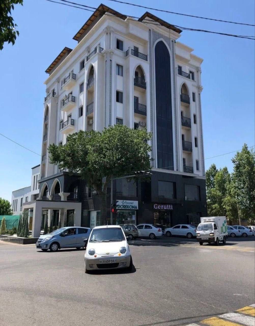 Meras Residence Продается 2 комнатная квартира ремонт Яккасарай
