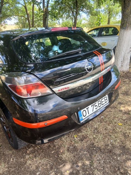 Vând Opel astra GTC