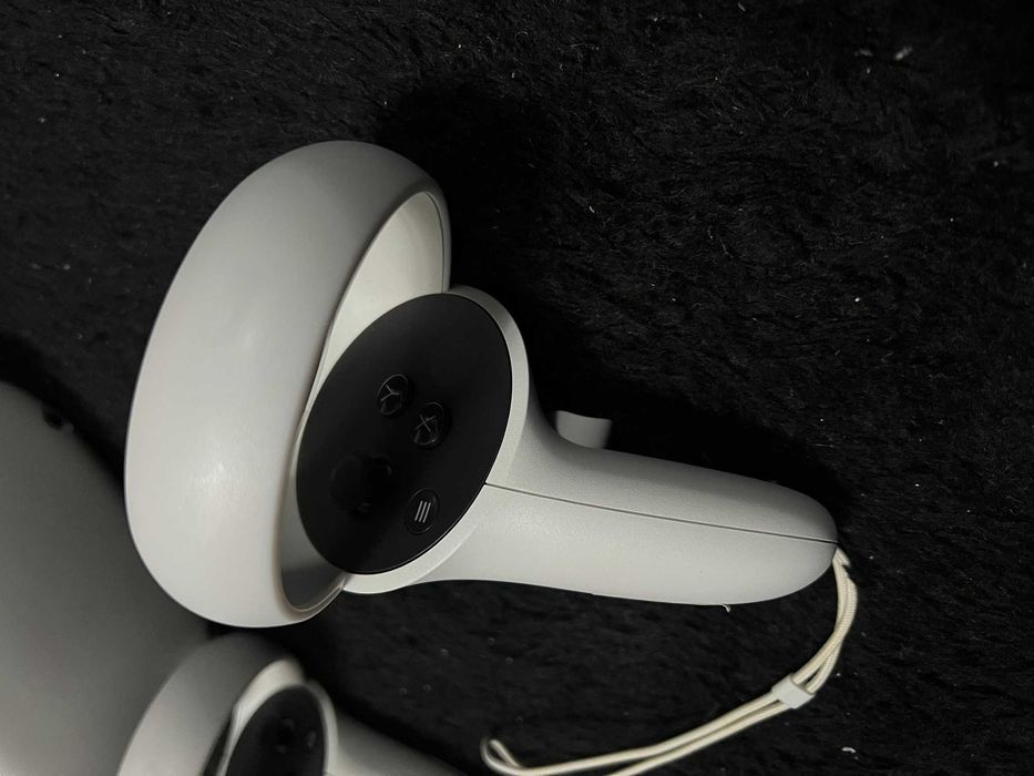 Oculus Quest 2 - Pachet PREMIUM (Strap Piele + Silicon + Protecții)