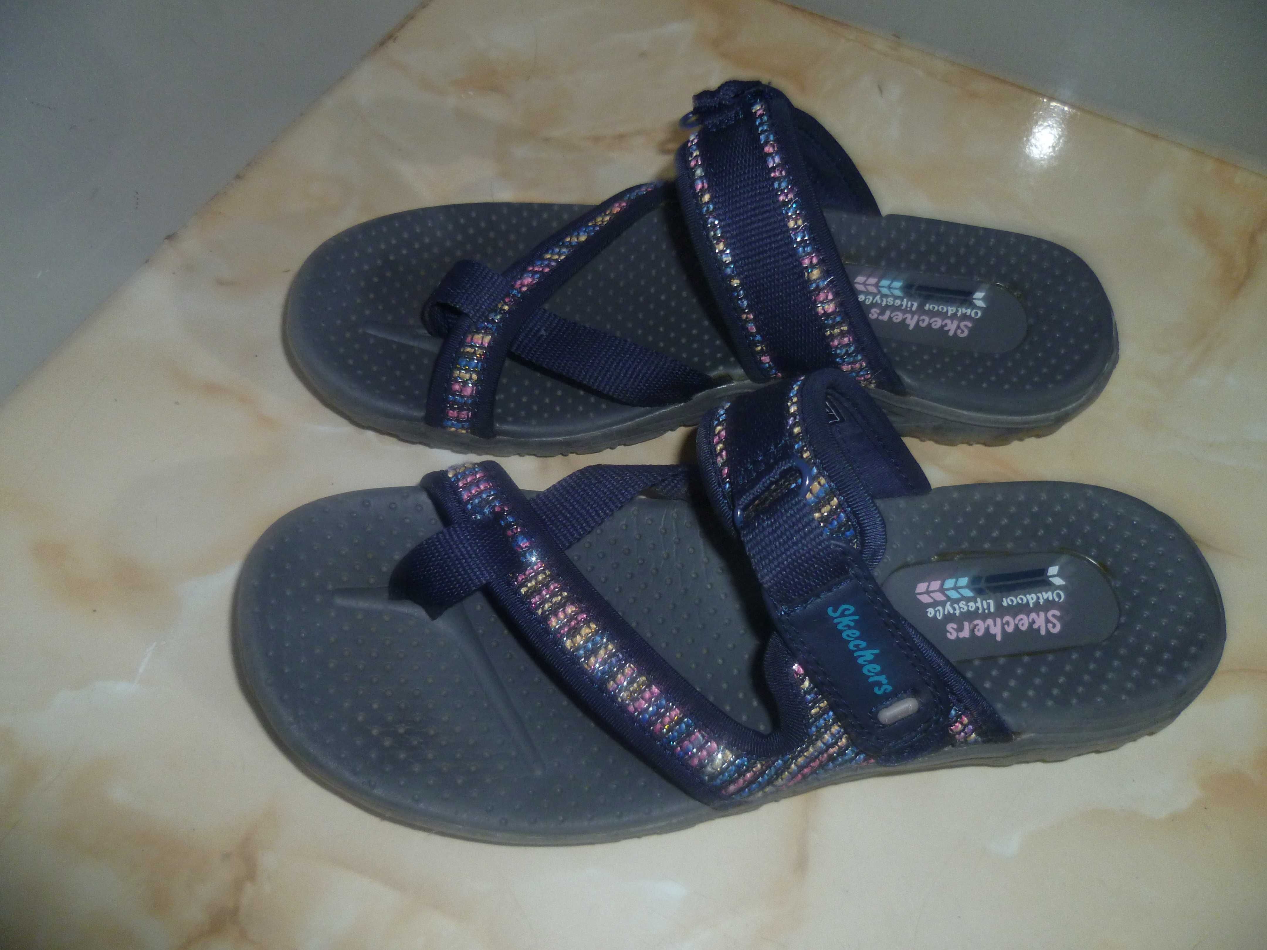 Skechers чехли №38