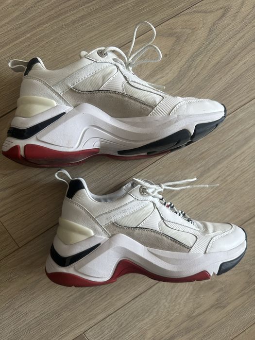 Tommy Hilfiger adidasi dama Chunky Sole Trainers ne 37