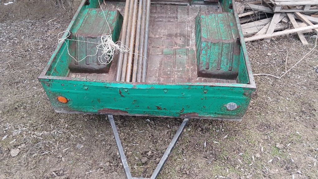 прицеп сатылады.