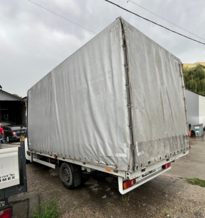 Dezmembrez Renault Master 2.3 diesel