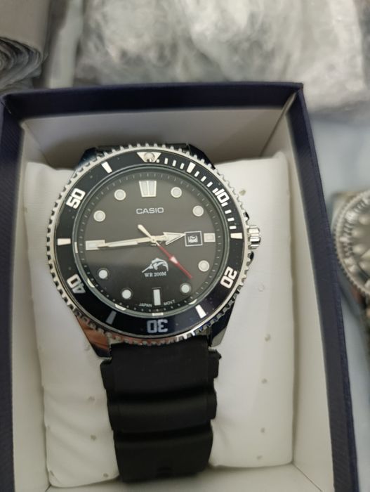 Наручные часы Casio