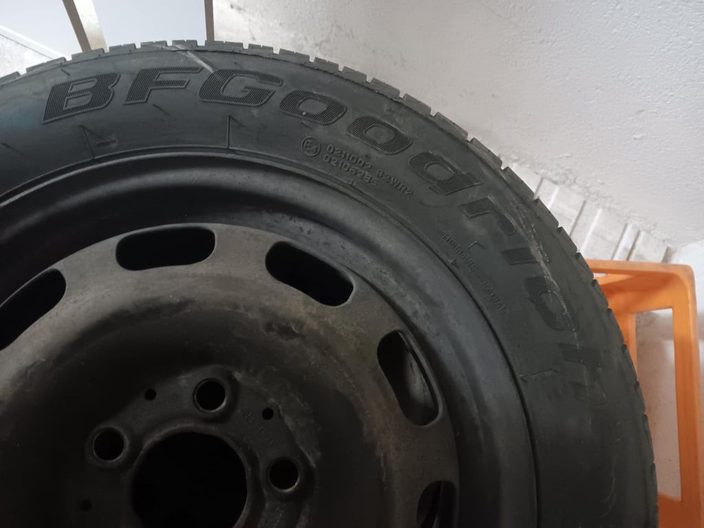 BF Goodrich 185/60/15 dot 43/23 летни