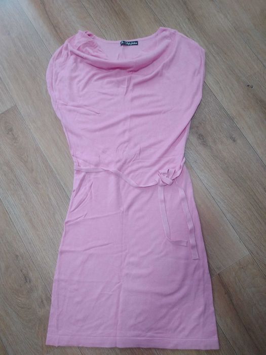 Красивое платье женское размер 42 мелкая вязка