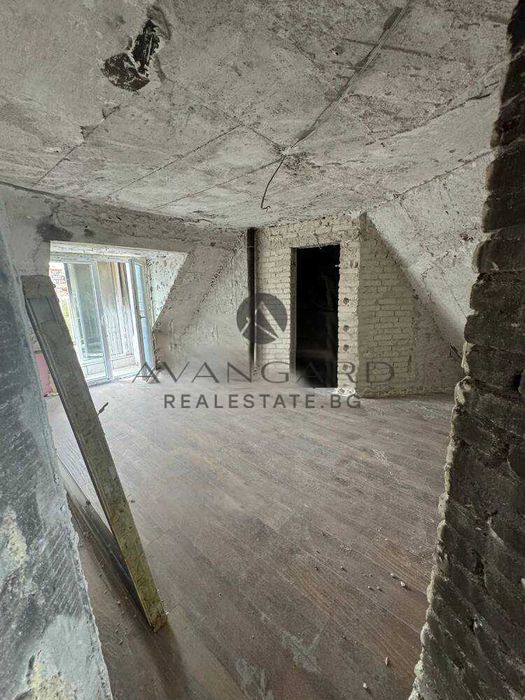 Продава се Мезонет в Пловдив, Център - 130 кв.м за 1308 €/кв.м - Снимка #2