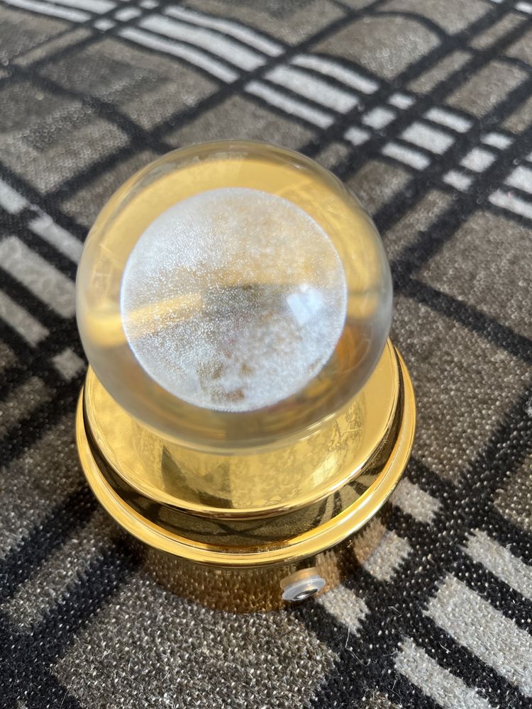 Crystal ball lamp