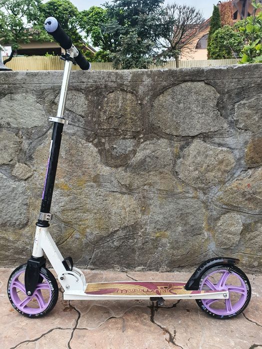 Trotineta de marca si biciclete  import