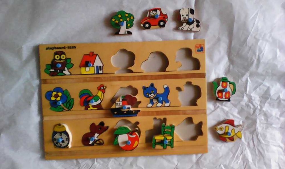 Образователна играчка пъзел за подрастващи деца